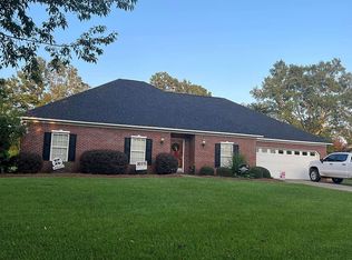 220 Trace Ridge Dr, Kosciusko, MS 39090