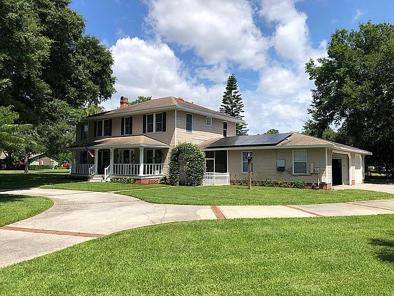 2nd image of 3823 Gaines Ct