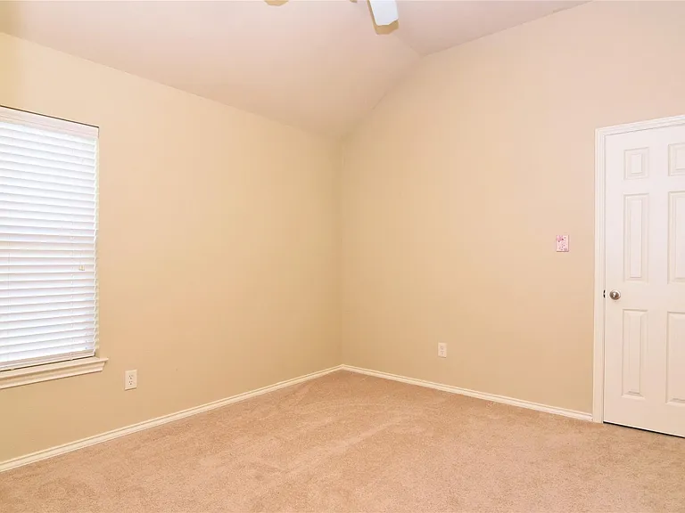 1827 Vanderwilt Ln — Photo 16
