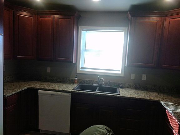 3rd image of 1003 Florence St #A