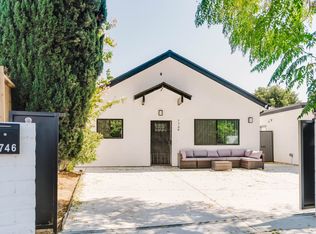 7746 Shadyspring Pl, Burbank, CA 91504