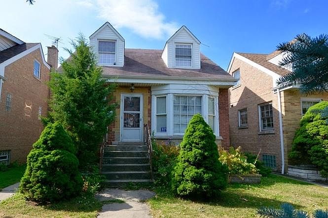 1st image of 6251 W Peterson Ave #1