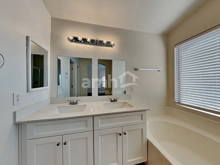9255 W Brown St — Photo 9