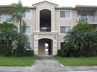 5045 Wiles Rd APT 101, Pompano Beach, FL 33073