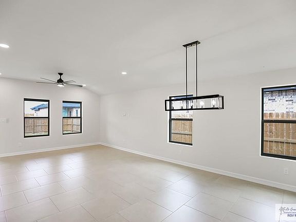 5th image of 1729 Stirrup Cir