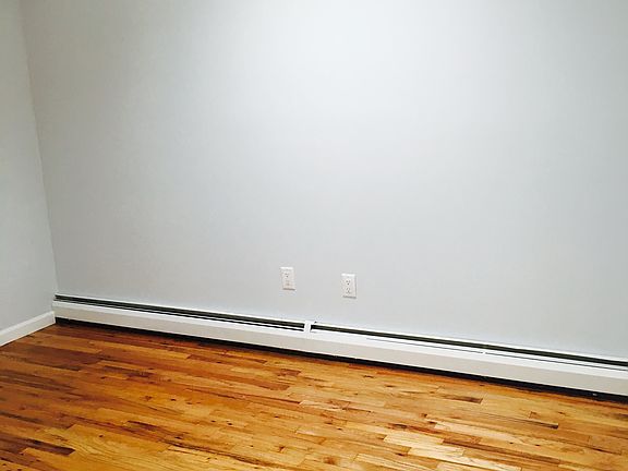 4th image of 230-09 141st Ave