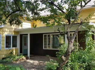 240 Railroad Mills Rd, Pittsford, NY 14534