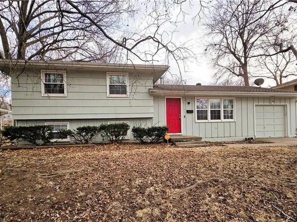 8219 E 85th St, Raytown, MO 64138