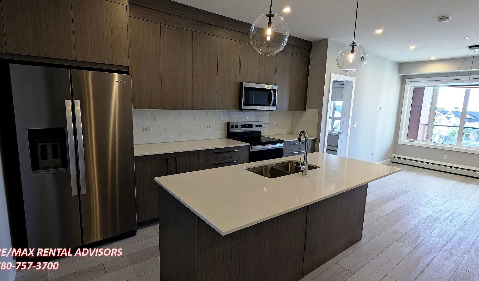 #2420 60 Skyview Ranch Road Northeast — Photo 2