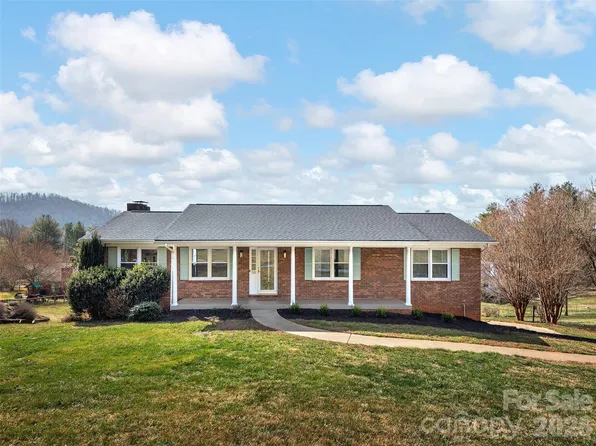 58 Braddock Way, Asheville, NC 28803