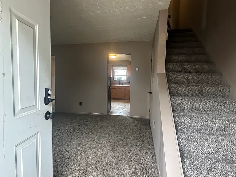 1090 Patricia Dr #1080 — Photo 1
