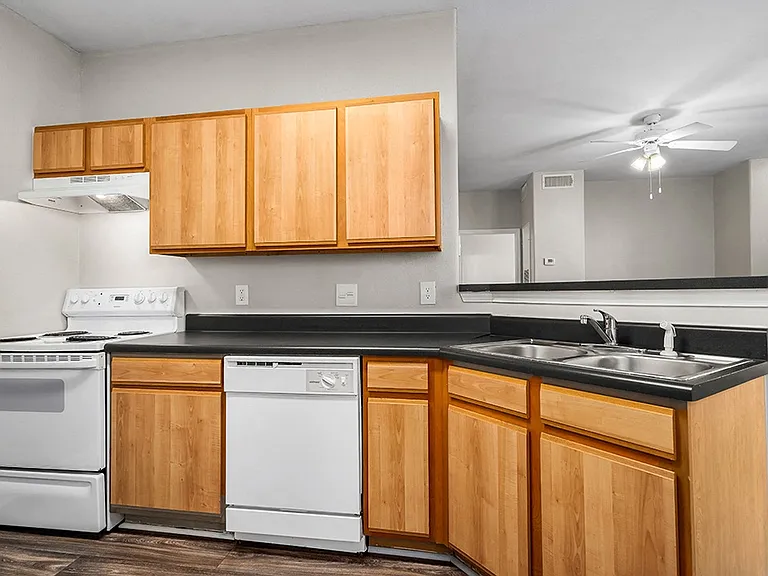 Elms - 2 Bed / 2 Bath - 1,020 Sq.Ft.