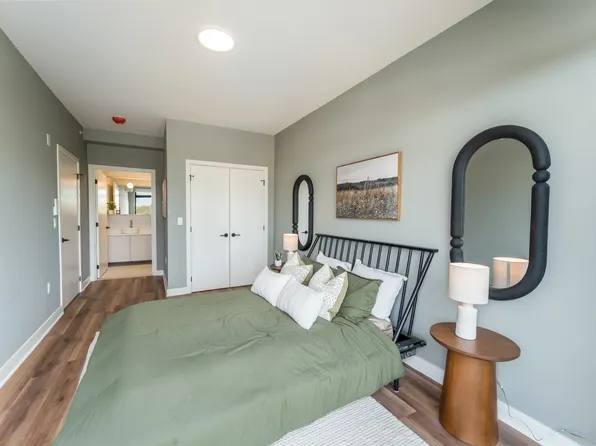 873 Communipaw Avenue image 54 of 90