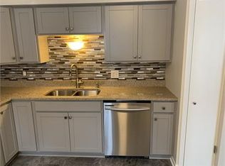 2311 East North Avenue - 5, Milwaukee, WI 53202