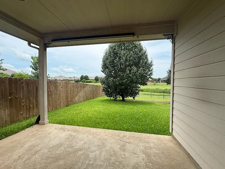 14629 Crystal Lake Dr — Photo 20