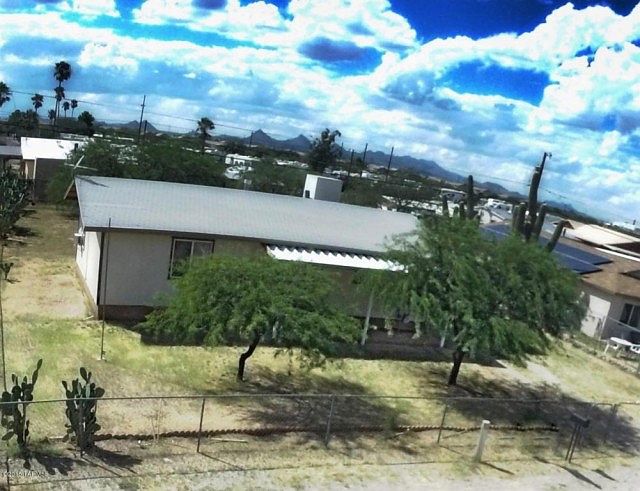1st image of 6656 S Burcham Ave