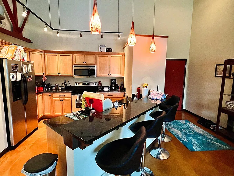 723 S Neil St #208 — Photo 4