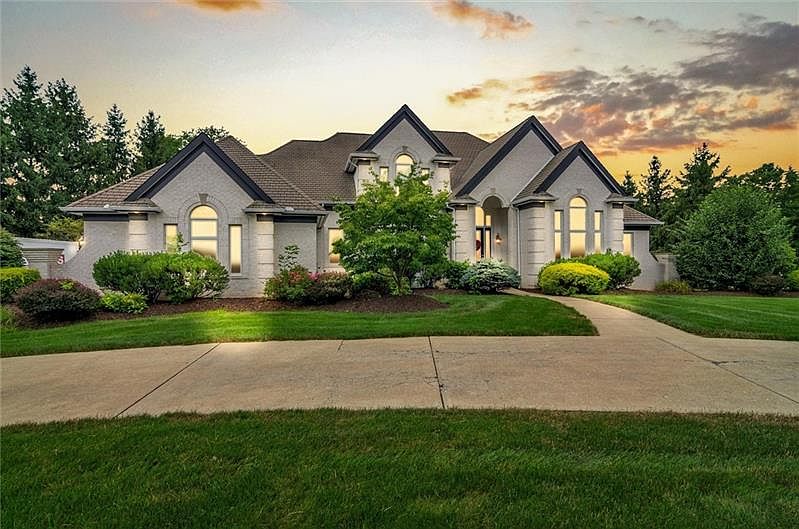 311 Sugarwood Dr, PA 15367 Zillow