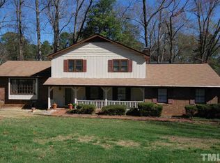 102 Easton Ct, Garner, NC 27529