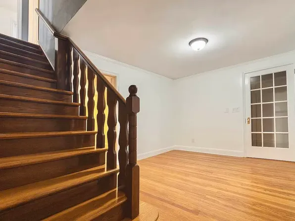 115-54 218th Street image 5 of 10