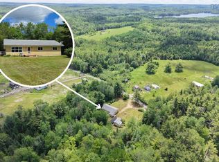 119 Hubley Rd, Lunenburg, NS B0R 1A0