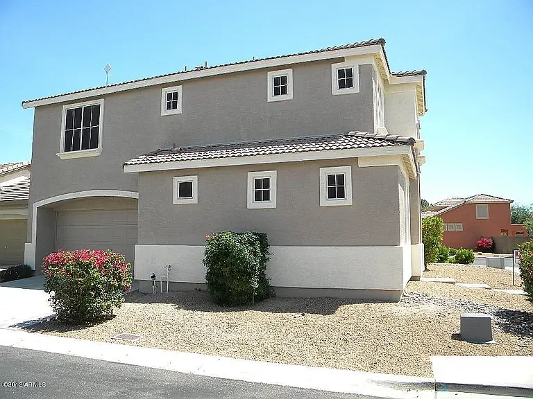 3 bed, 1655 sqft, $2,250 — Photo 3
