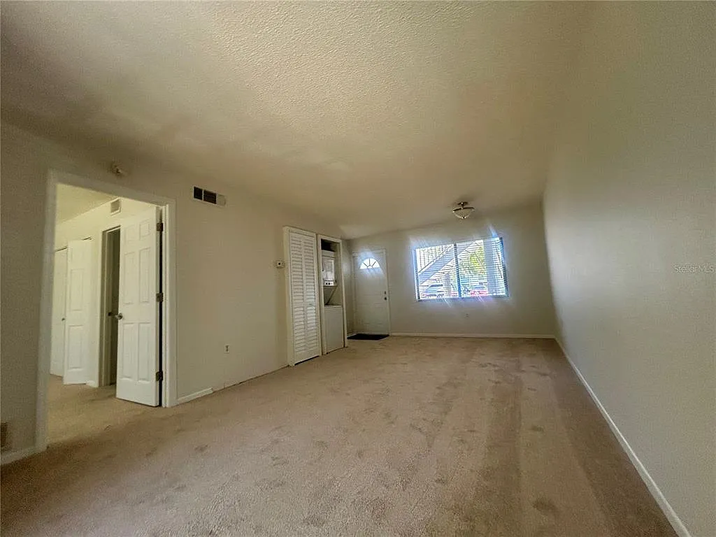 1 bed, 1.0 bath, 618 sqft, $1,200 — Photo 4