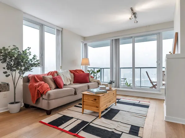 651 Nootka Way #2301, Pt Moody, BC V3H 0A1