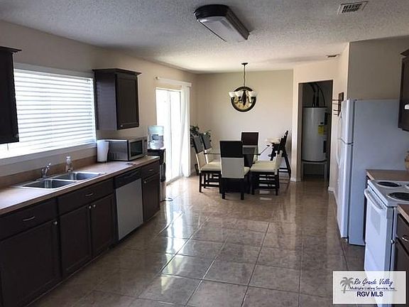 4th image of 3318 Ticonderoga Dr