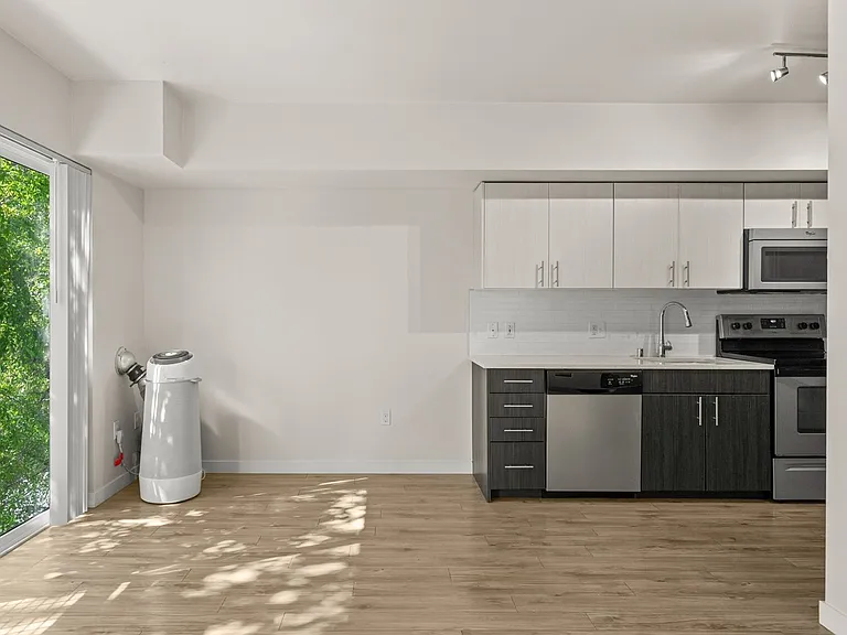 Contour Apartments — Photo 166