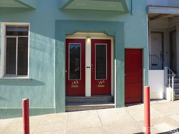 3rd image of 182 Bernard St