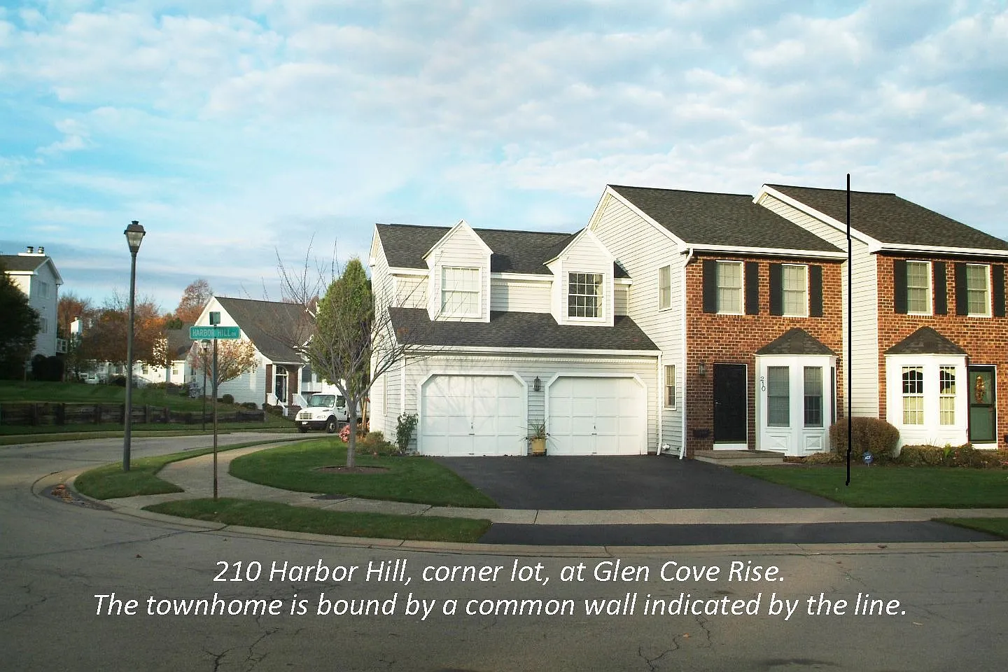 210 Harbor Hill Dr photo 1