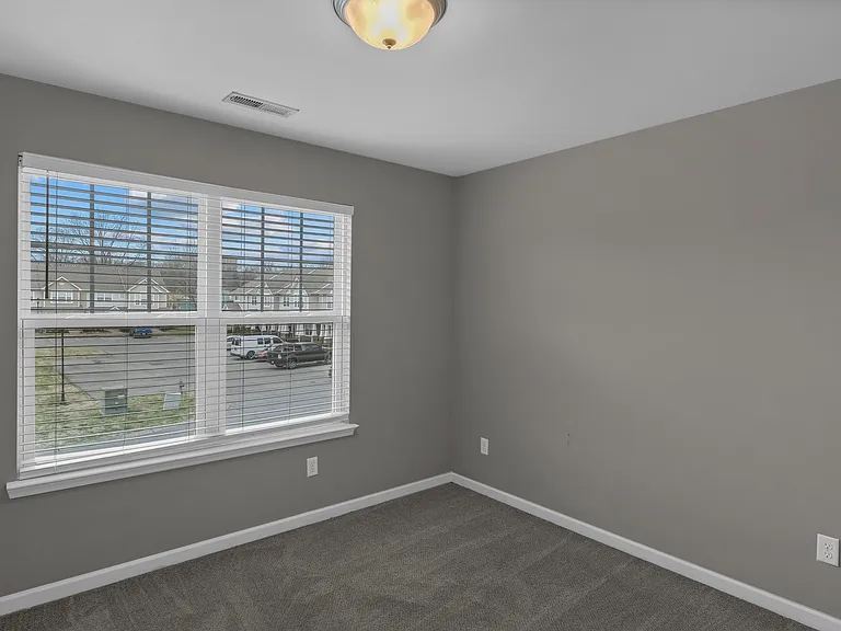 208 Jenna Lee Cir — Photo 11