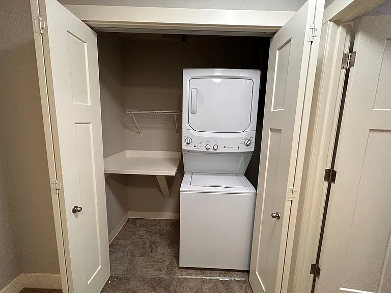 30625 SW Willamette Way E — Photo 30