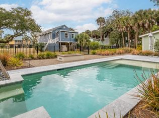 604 W Ashley Ave, Folly Beach, SC 29439
