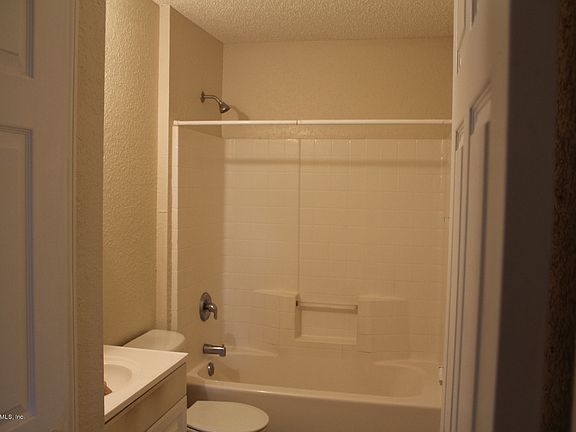 5th image of 3540 Rockwood Dr