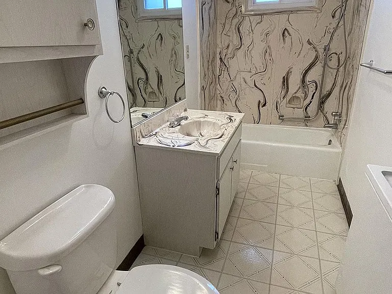 R2617 Bedford St #5 — Photo 12