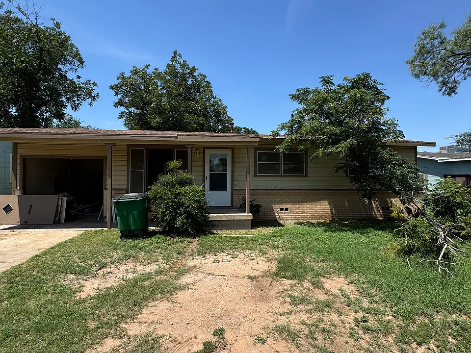 2472 Culver Ave