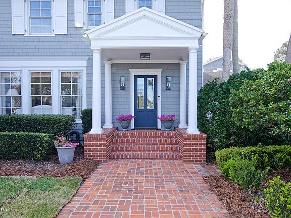 3rd image of 214 San Juan Dr