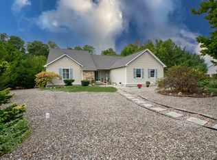 4 Monarch Ct, Cape May, NJ 08204