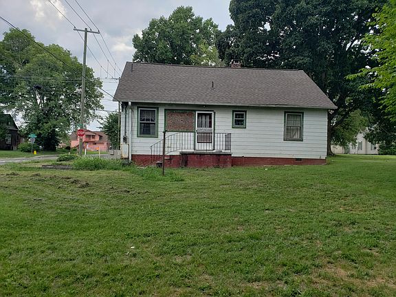 5th image of 3104 Martin Luther King Jr Ave
