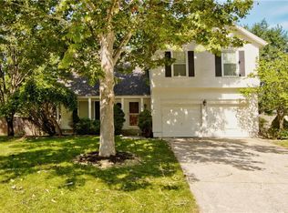 11718 England St, Overland Park, KS 66210