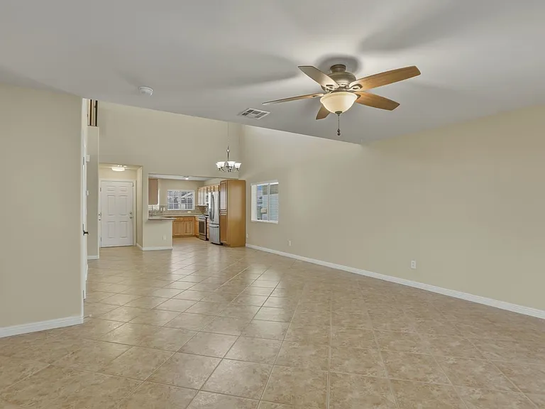 724 Picasso Picture Ct — Photo 13