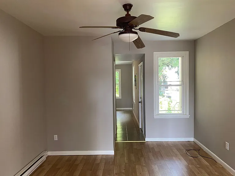 212 N Penn St — Photo 3