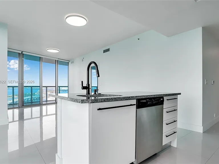 888 Biscayne Blvd #3112 — Photo 8