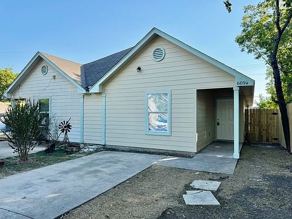 2nd image of 609 Blackson Ave Unit B