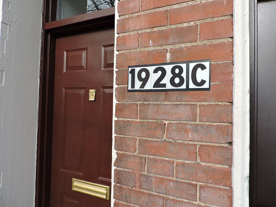 1st image of 1928 Senate St APT C