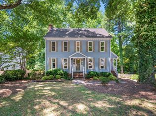 7417 Chippenham Ct, Raleigh, NC 27613