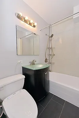 Rented by Sumitomo Real Estate Sales | media 6