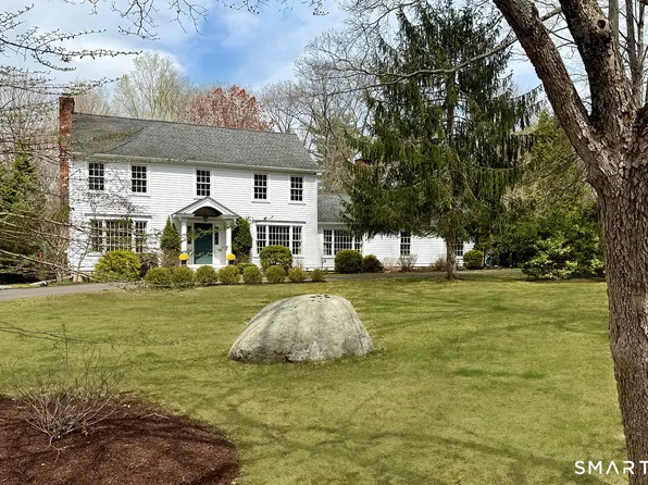 324 Jennie Lane, Fairfield, CT 06824
